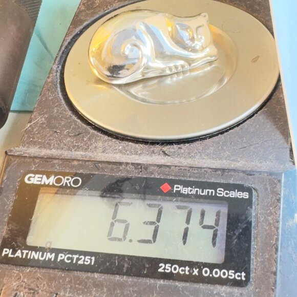 VTG Solid Sterling Silver 925 Puffed Sleeping Cat Brooch Size 1.5'' Length - Picture 7 of 7